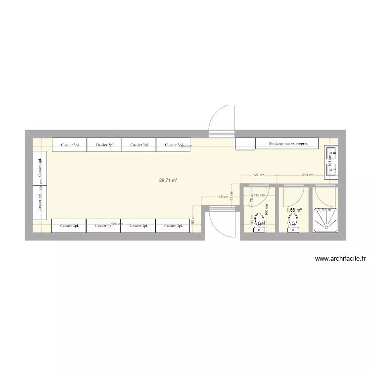 Vestaire femme. Plan de 