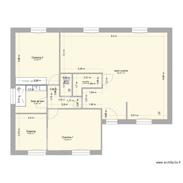 romagnatapres sans meuble. Plan de 8 pièces et 91 m2