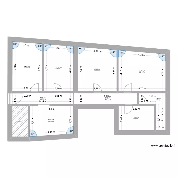 grand appartement etage. Plan de 10 pièces et 110 m²