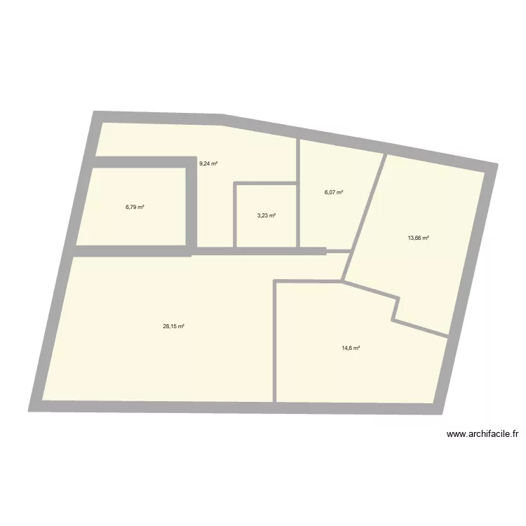 apartement piquecos. Plan de 7 pièces et 82 m²