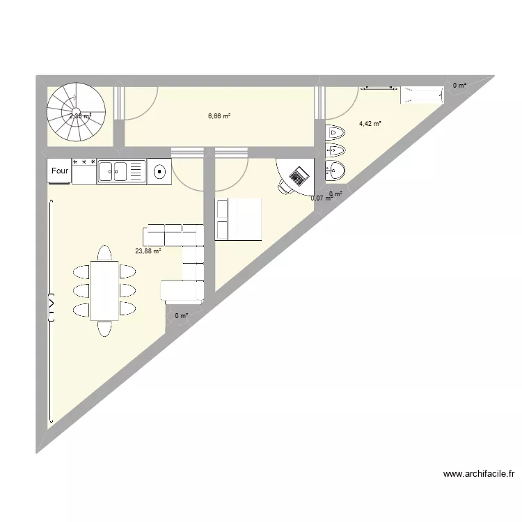 Maison triangle. Plan de 8  et 37 m²