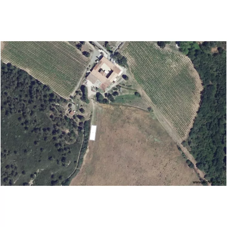 LA VILLATADE. Plan de 1  et 220 m²