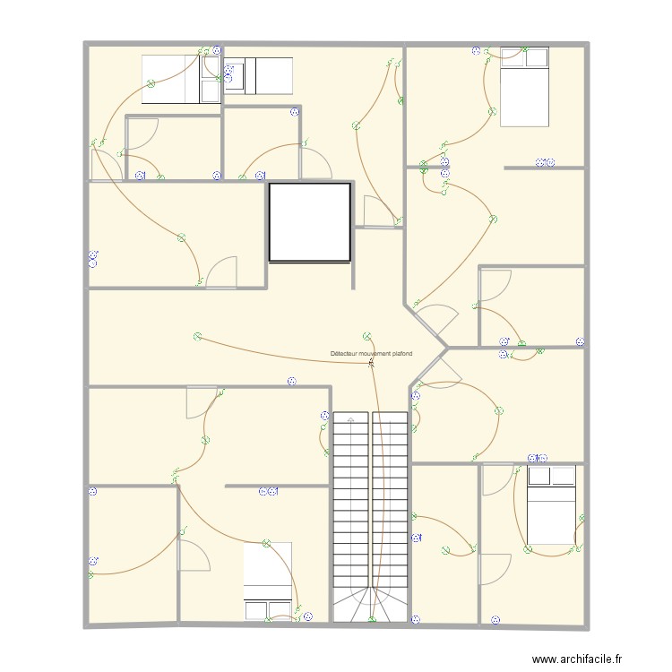 CUMA R+2 ACTUELLE . Plan de 10 pièces et 147 m2