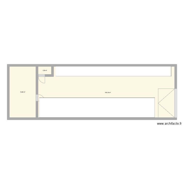 local. Plan de 3 pièces et 122 m2