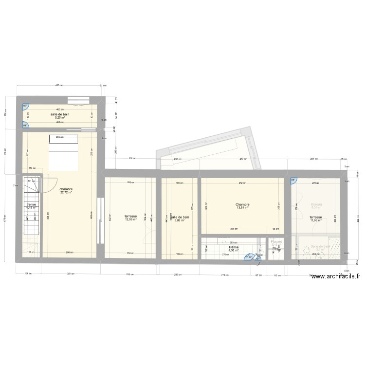 Naf avec terrasse agglo. Plan de 0 pièce et 0 m2