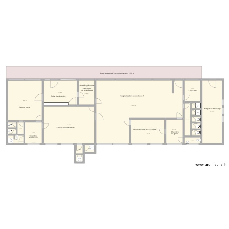 HDS Muyinga - bâtiment maternité Etat actuel . Plan de 24 pièces et 335 m2