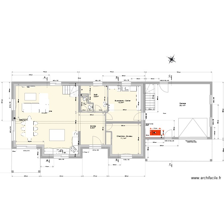 Rez de Chaussée - Meublé. Plan de 0 pièce et 0 m2