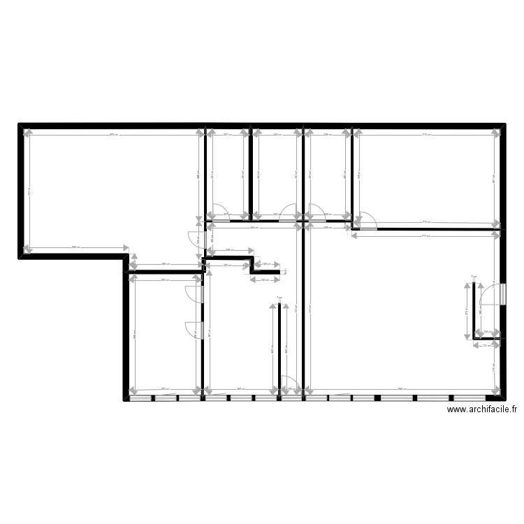 91 Local Mennecy 4 Lavoisier 12092022. Plan de 7 pièces et 255 m2