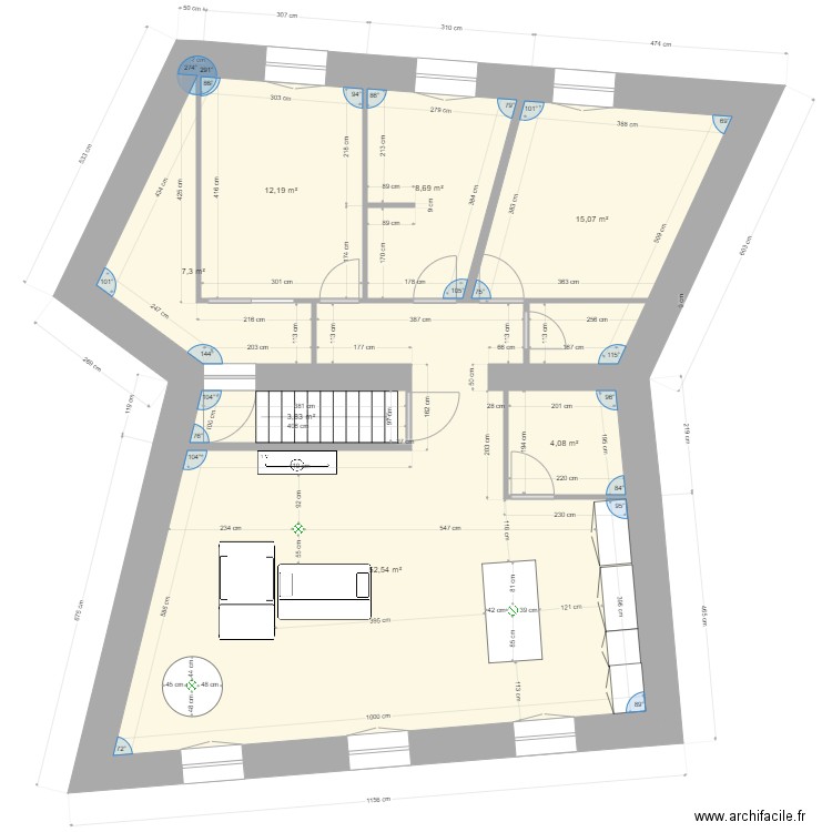 TOMXXXBASE. Plan de 7 pièces et 104 m2