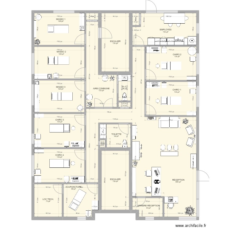 Nouvelle clinique 19 août 2022. Plan de 21 pièces et 225 m2