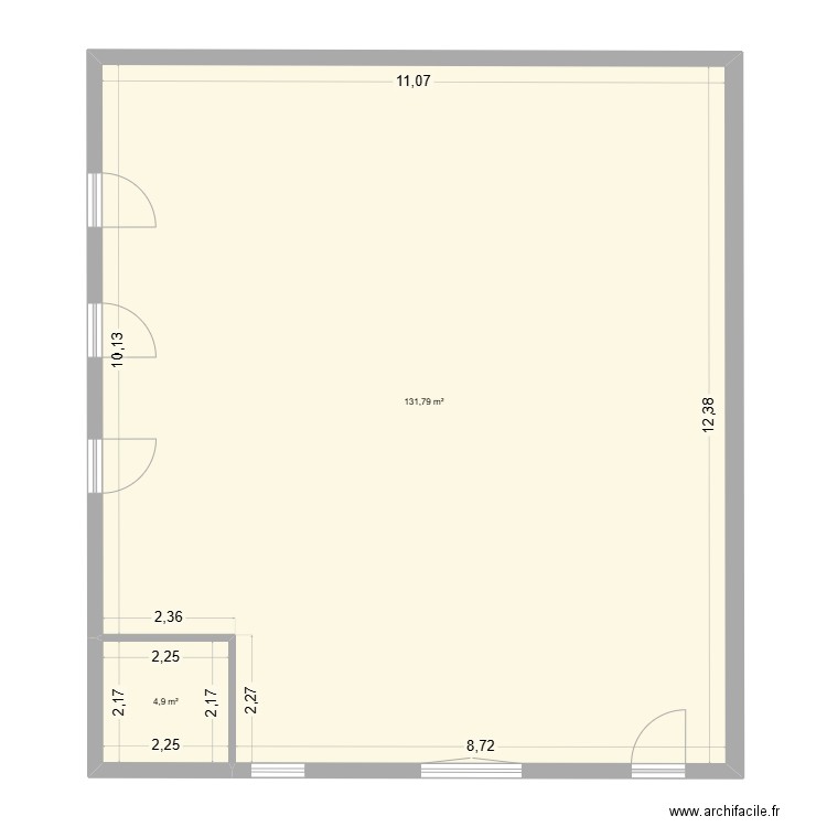 Base Local. Plan de 2 pièces et 137 m2
