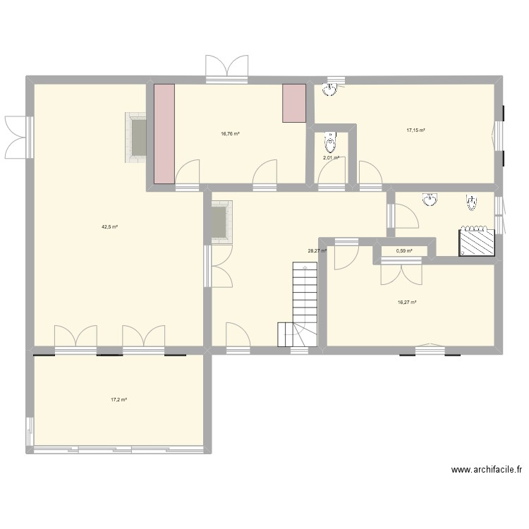 Maison. Plan de 8 pièces et 141 m2