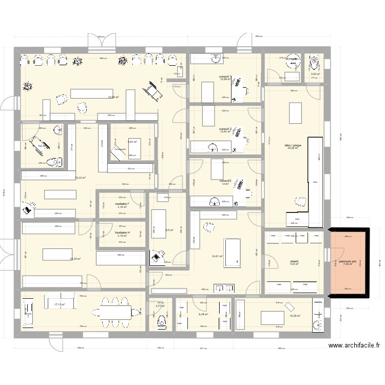 clinique. Plan de 20 pièces et 272 m2