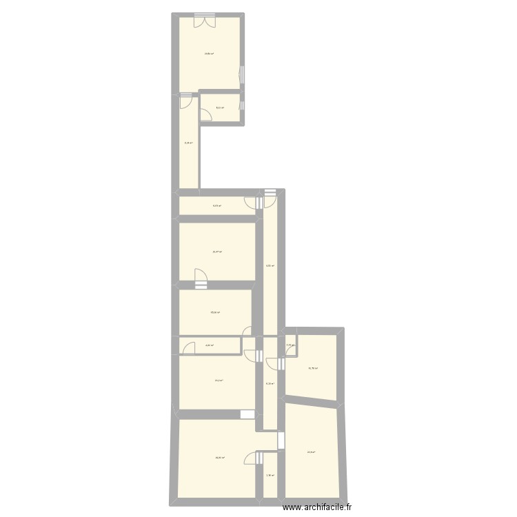 RDC gauche. Plan de 15 pièces et 188 m2