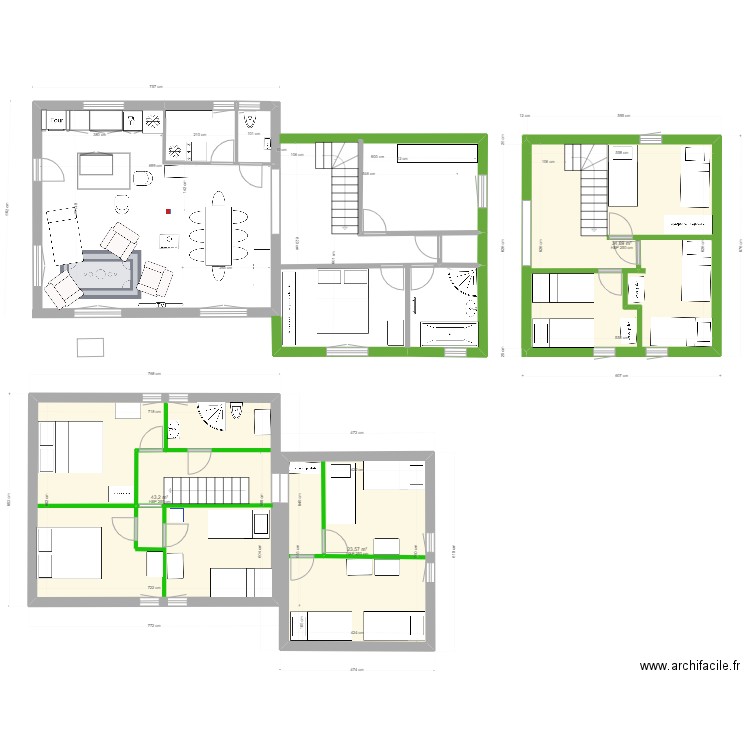 chalet ext 1 escalier. Plan de 3 pièces et 102 m2