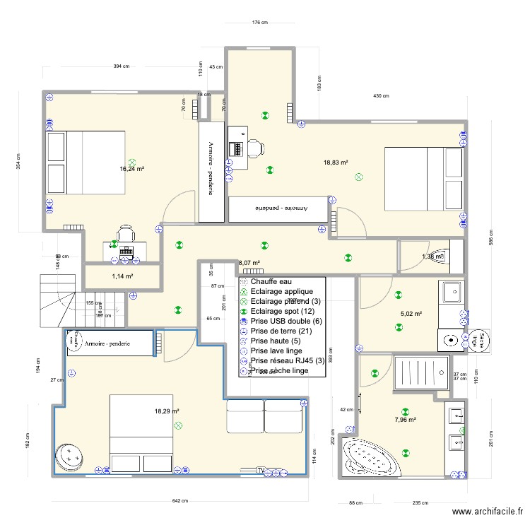 Pornichet 1er Base V10. Plan de 8 pièces et 77 m2