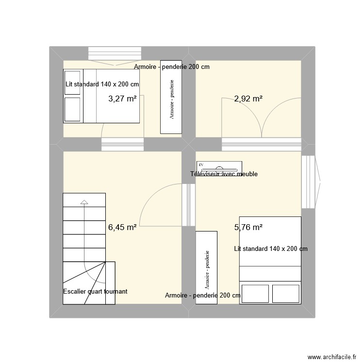 étage 2. Plan de 4 pièces et 18 m2