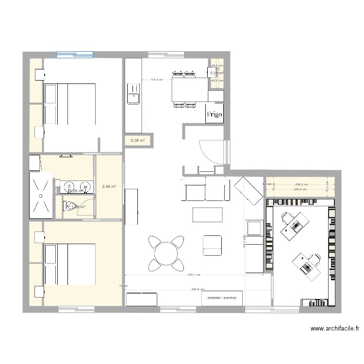 t4fino4. Plan de 11 pièces et 25 m2