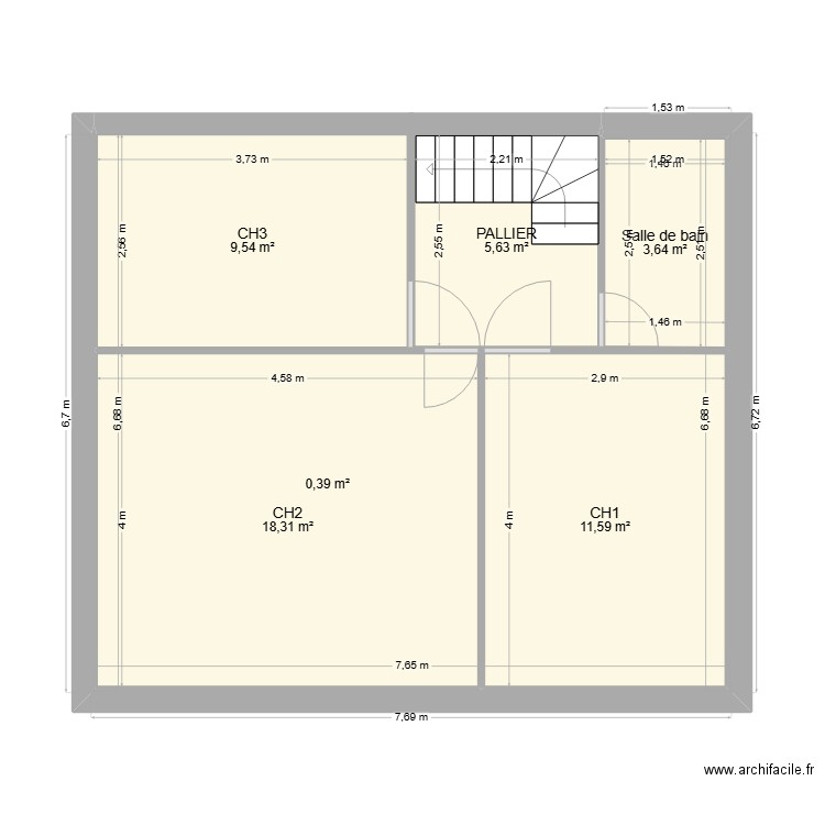 CHARRY R+1. Plan de 6 pièces et 49 m2