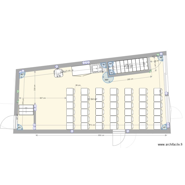 Magasin. Plan de 0 pièce et 0 m2