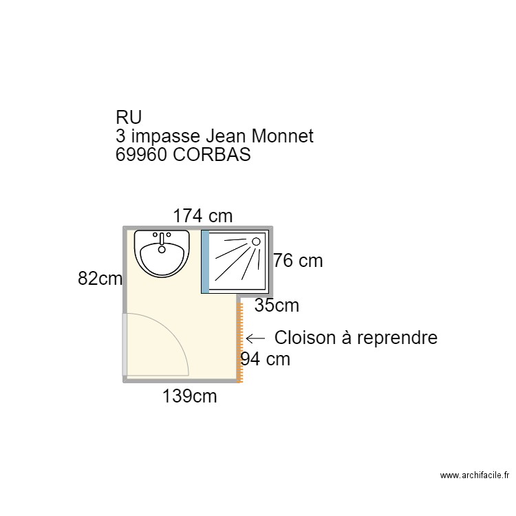 RU EX CLAIN. Plan de 1 pièce et 3 m2