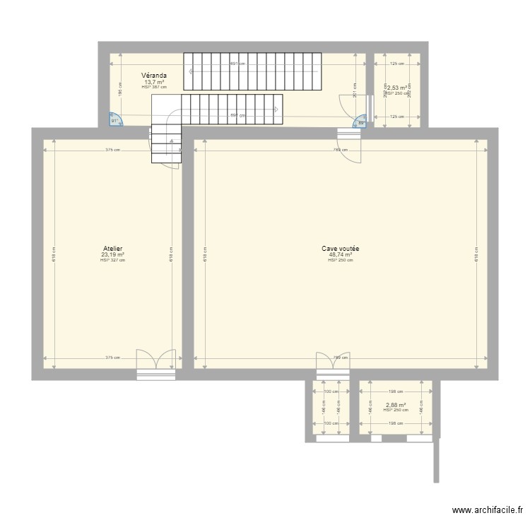 Grande Salle. Plan de 0 pièce et 0 m2
