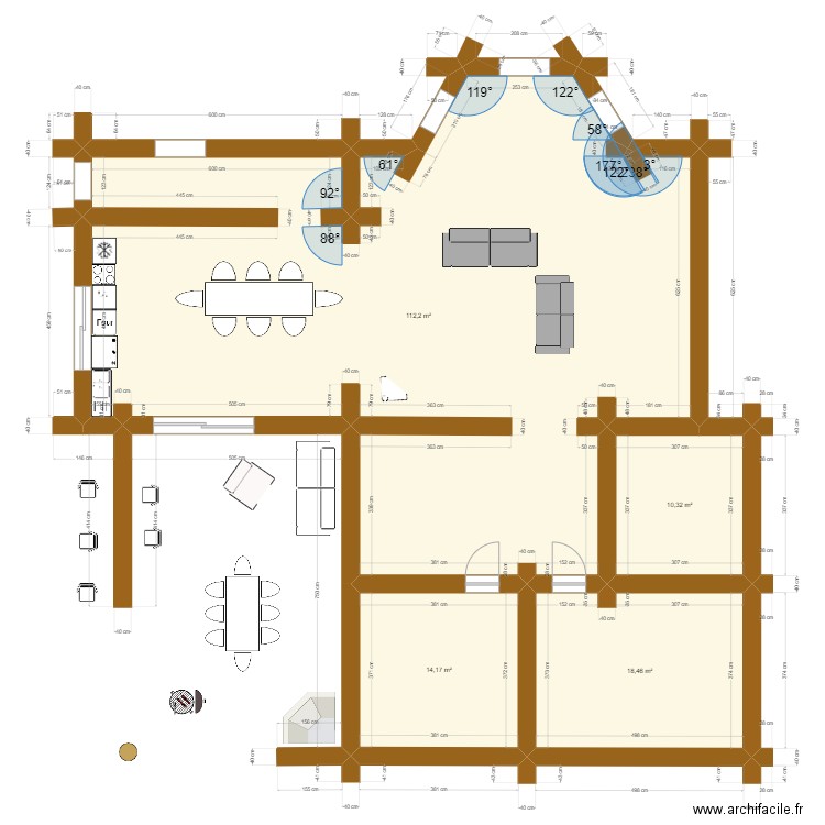 Nid . Plan de 4 pièces et 155 m2