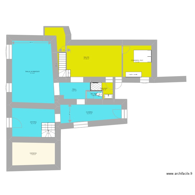 ASS RDC. Plan de 9 pièces et 120 m2