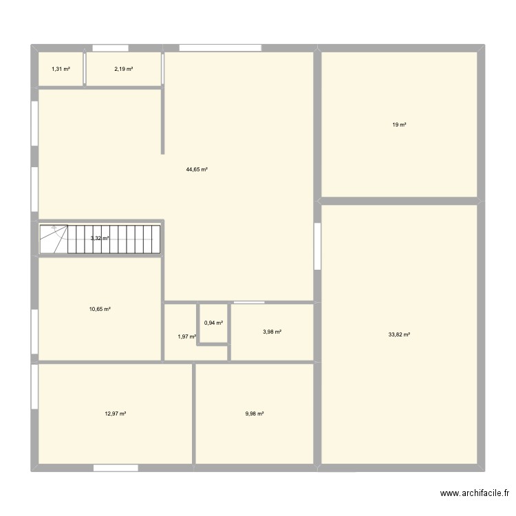 kine. Plan de 12 pièces et 145 m2