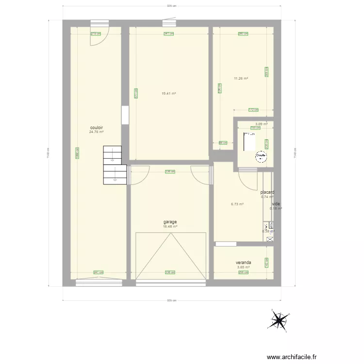 maison avant. Plan de 