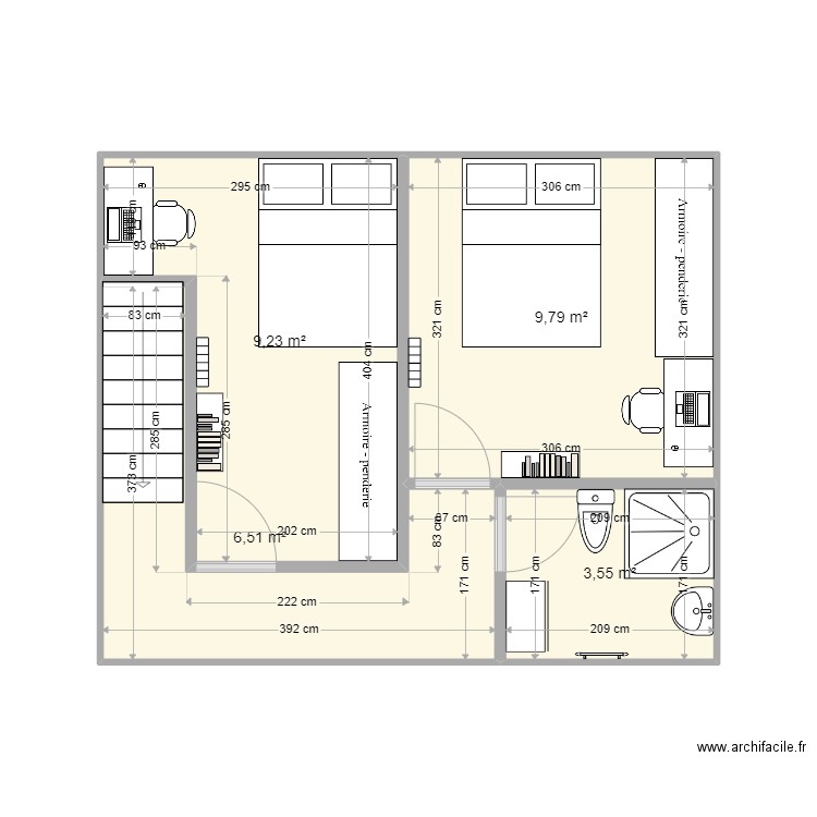Maison étage. Plan de 4 pièces et 29 m2