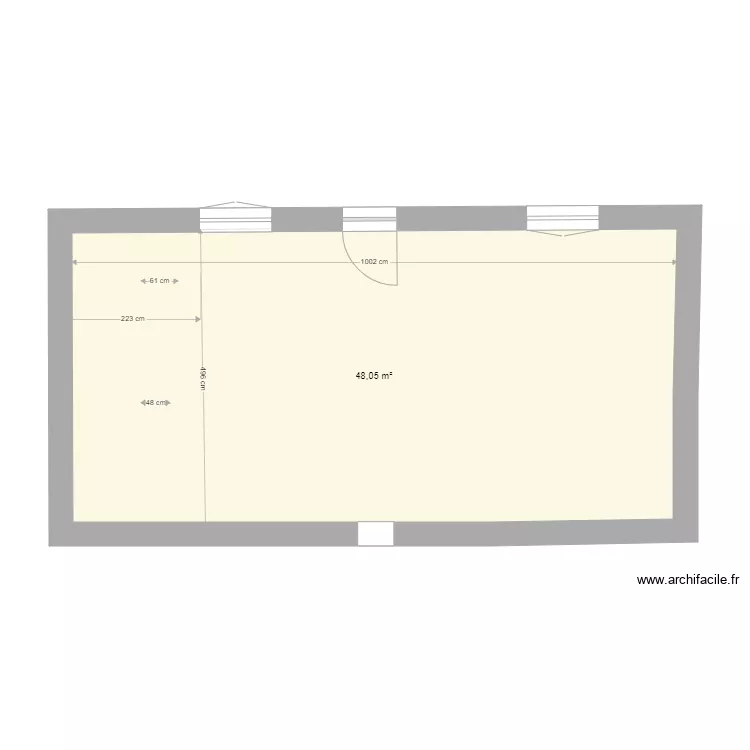 vielle maison vide. Plan de vielle maison vide. Plan de