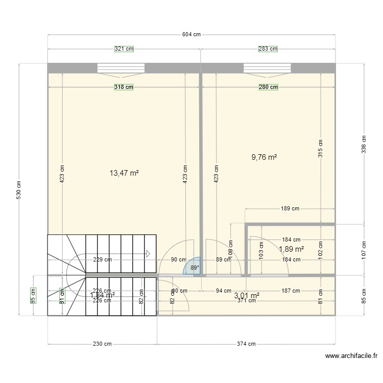 Escalier 180deg sym&eacute;trique. Plan de 0 pièce et 0 m2