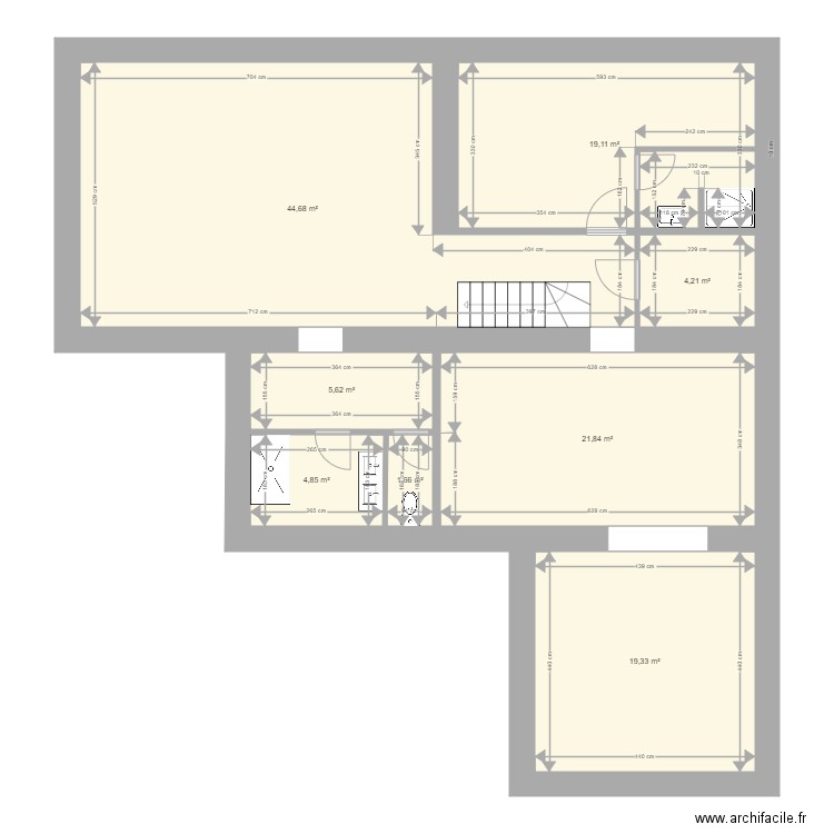 Plan projet 1 Carbon blanc. Plan de 13 pièces et 151 m2