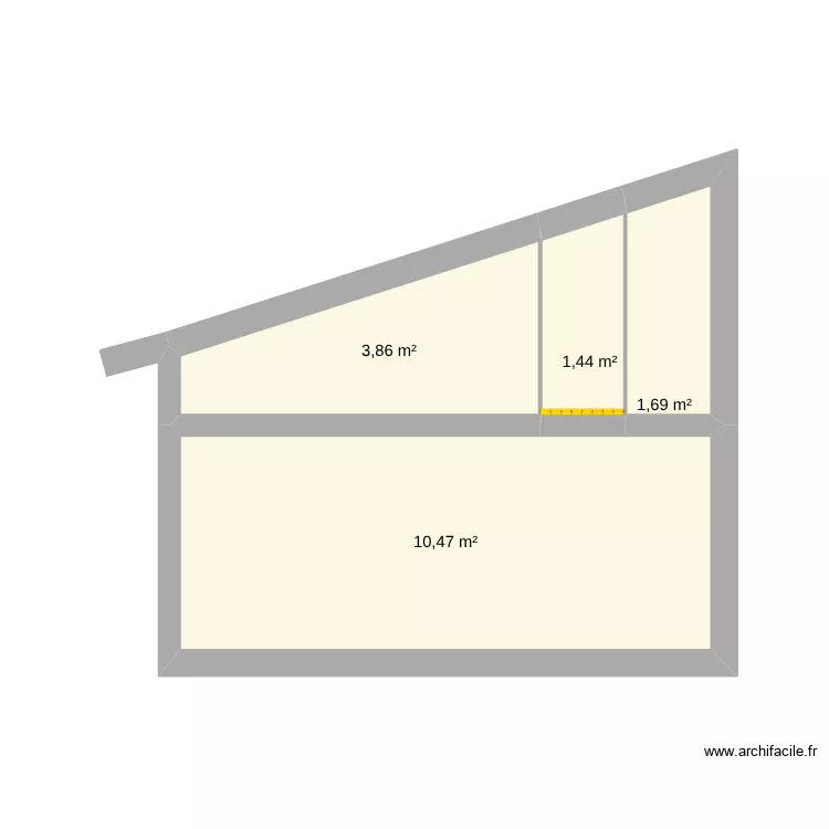 vue de coupe exacte. Plan de 4  et 17 m²