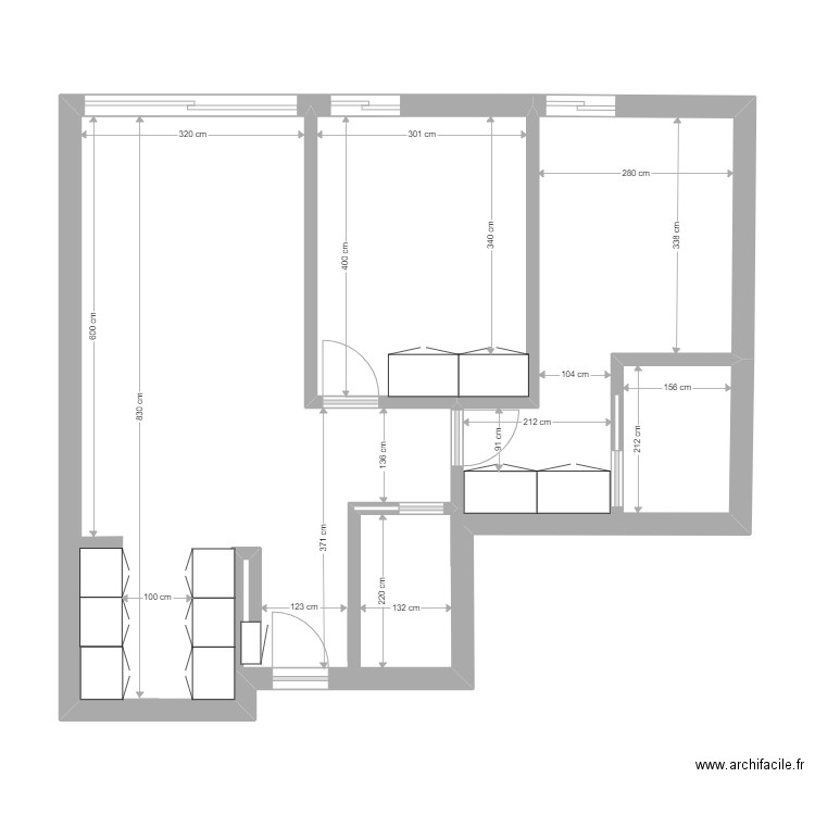 T2 - Av Descumbrimentos - Vide. Plan de 1 pièce et 12 m2