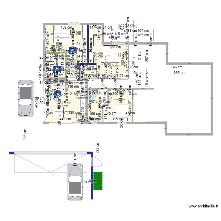 MAISON VARCES V6. Plan de 8 pièces et 82 m2