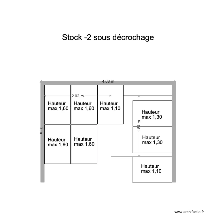 Salle stock sous d&eacute;crochage . Plan de 