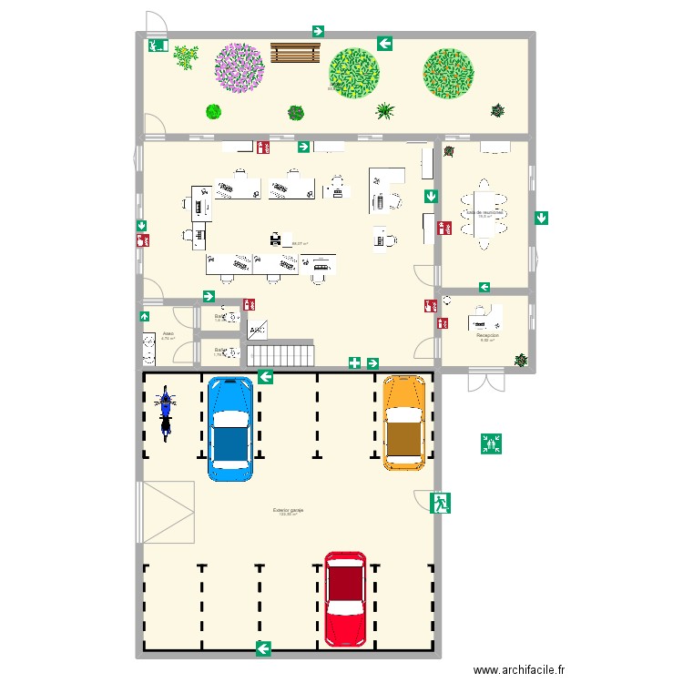 trabajo. Plan de 8 pièces et 304 m2