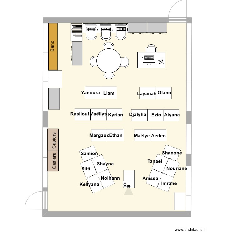 Classe P2 V1. Plan de 1 pièce et 65 m2