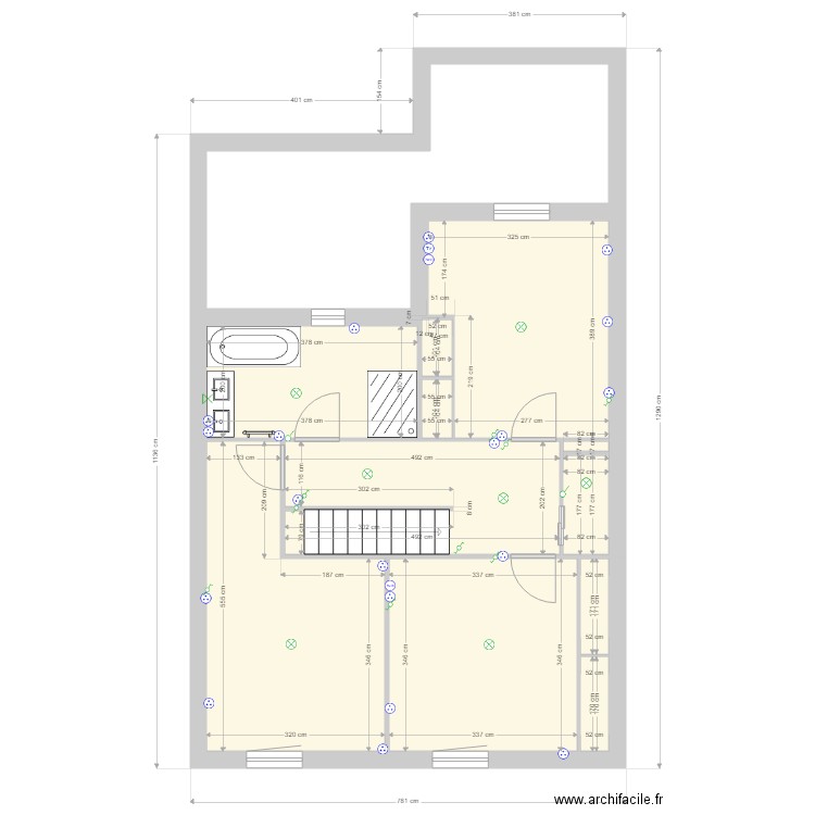 PLAN ETAGE SANS AMENAGEMENT . Plan de 0 pièce et 0 m2