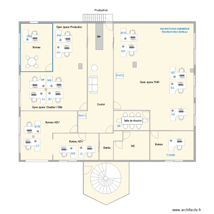 Locaux NPVC avec bureaux Phase 1. Plan de 0 pièce et 0 m2