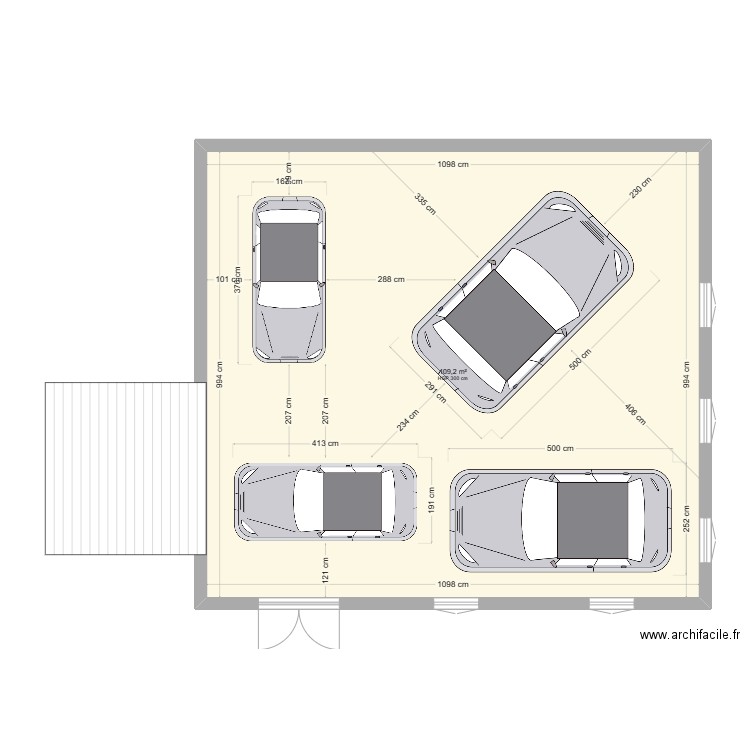 garage. Plan de 1 pièce et 109 m2
