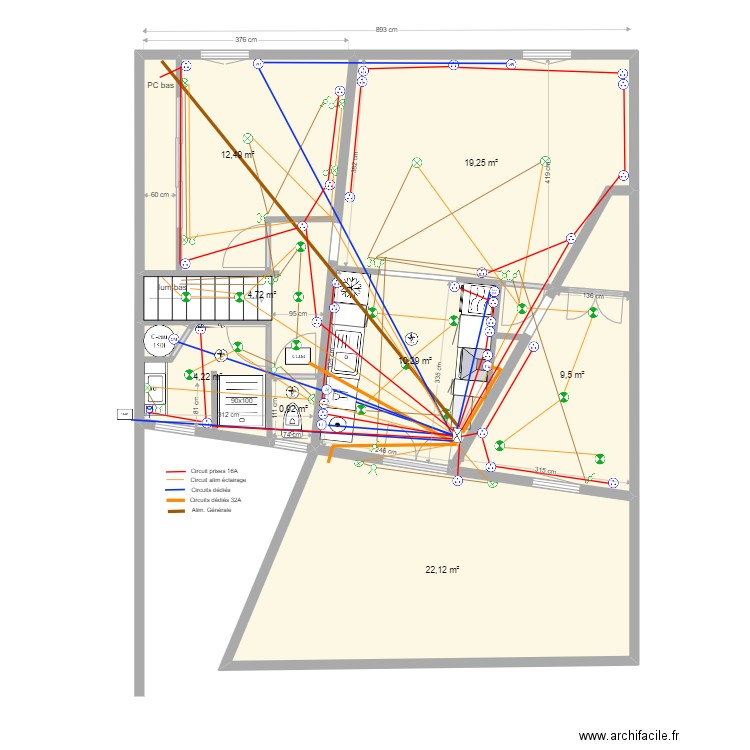 boetie haut electricité. Plan de 8 pièces et 84 m2