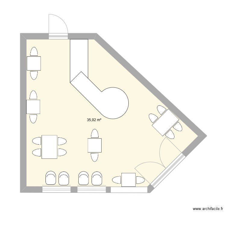 Fabrika RDC. Plan de 1 pièce et 35 m2