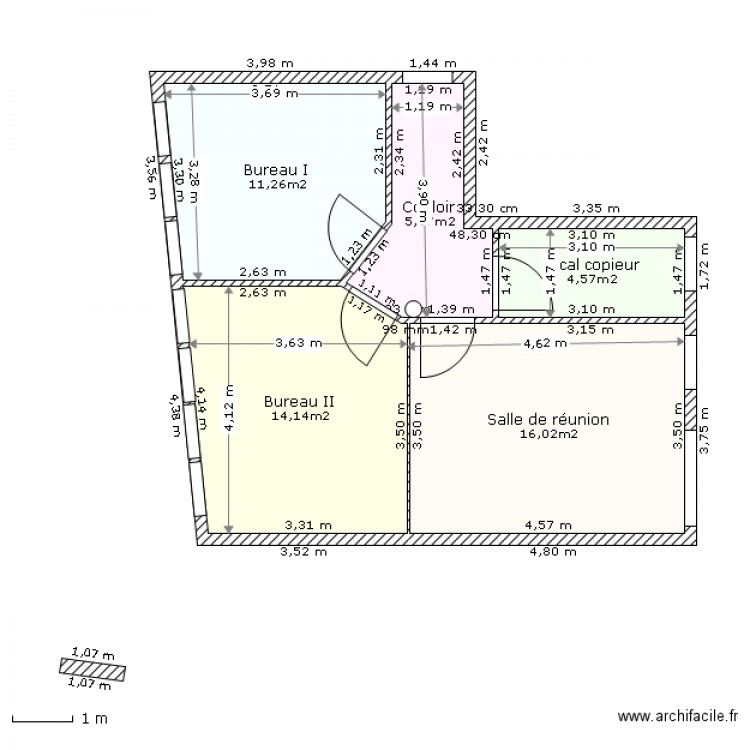 BUREAU 4. Plan de 0 pièce et 0 m2