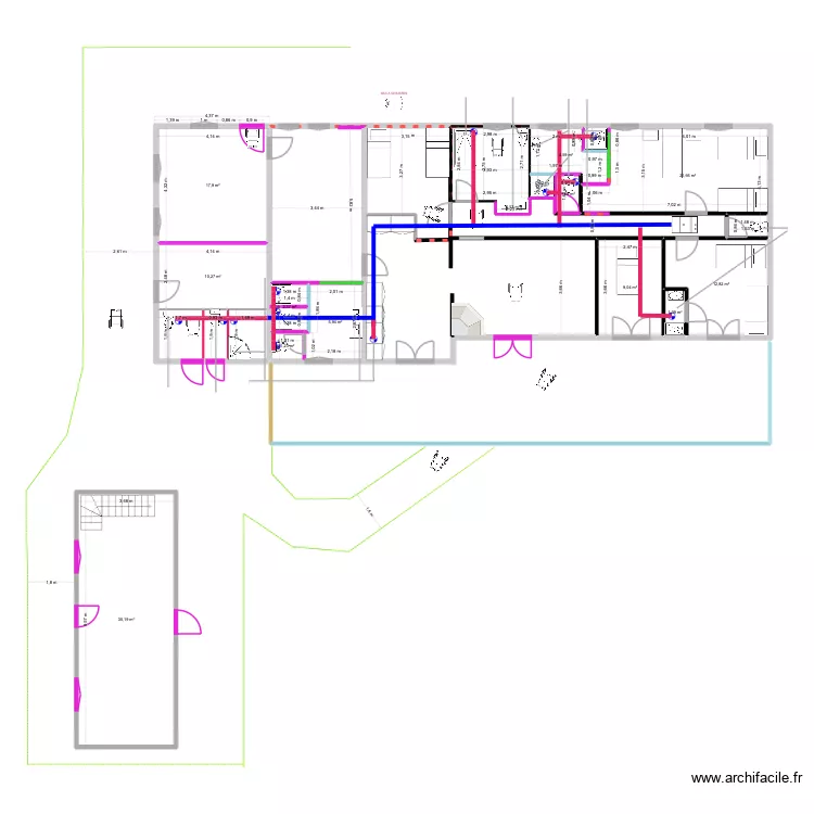 CENTRE AROURA GAINABLE. Plan de 19  et 142 m²