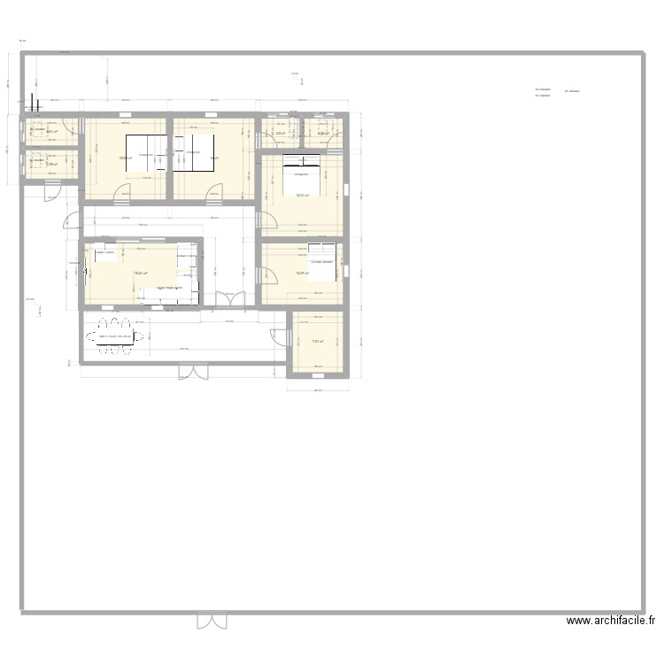 issaaa. Plan de 10 pièces et 97 m2