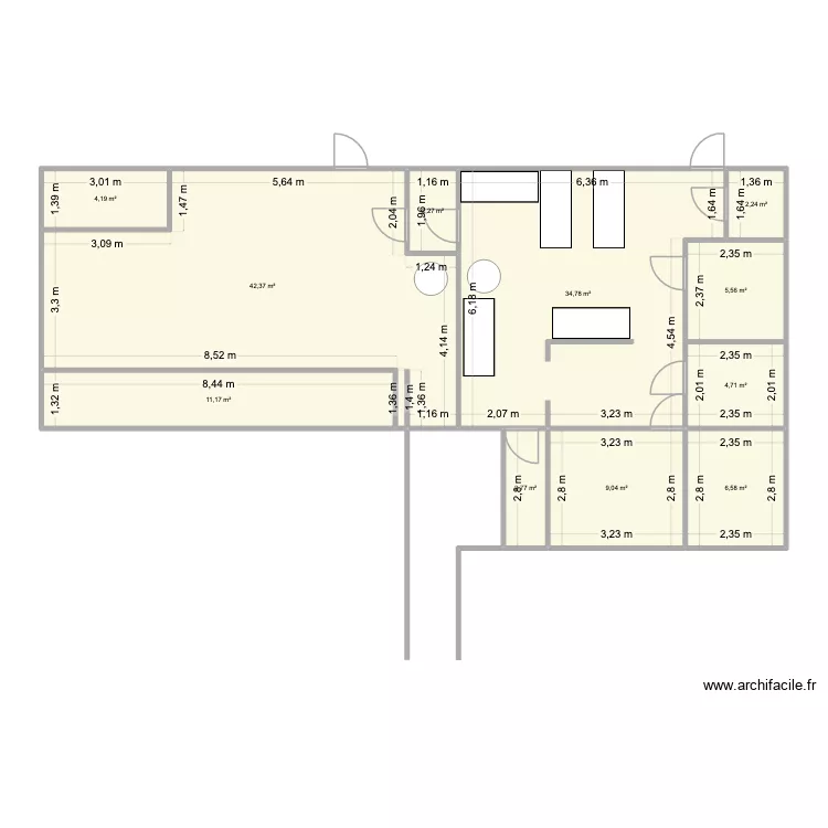 labo 1. Plan de 11  et 126 m²