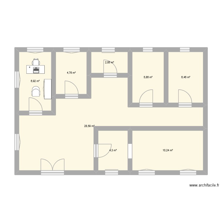 plan1. Plan de 8 pièces et 70 m2